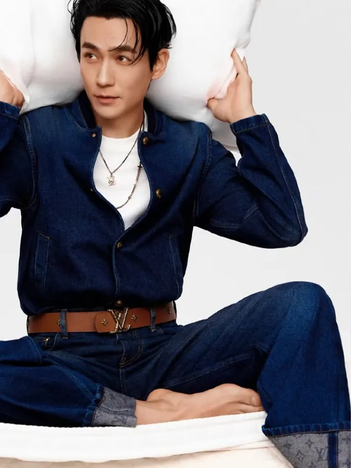 Louis Vuitton/Louis Vuitton cuffed presbyopic skateboard jeans